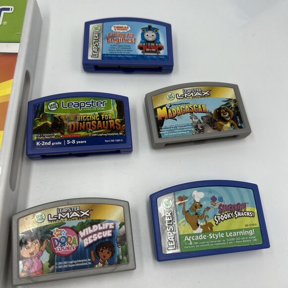 Lot 6 Leapfrog Game Cartridges Leapster penguins of Madagascar Dora, Scooby Doo - Picture 3 of 9